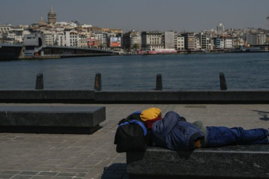 Πρόσφυγες στην Τουρκία: Πωλούν τα όργανά τους για να πληρώσουν το ενοίκιό τους