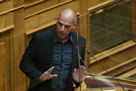 Βαρουφάκης: Η ύφεση είχε επιστρέψει πολύ πριν την καραντίνα