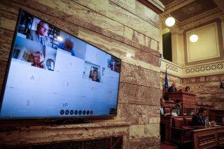 Οταν οι «κανονικότητες» μπερδεύονται