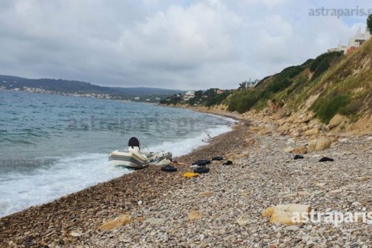 Χίος: Μυστήριο με την τύχη προσφύγων που έφτασαν στην παραλία της Μονολιάς
