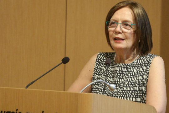 Ασύμμετρος πολιτιστικός πόλεμος εναντίον των καλλιτεχνών