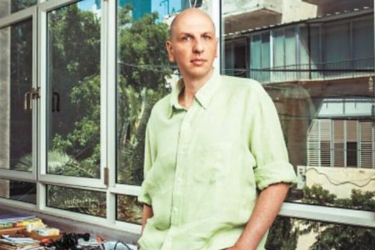 Αναψε φωτιές ο Μιωνή