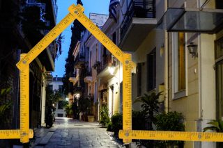 Ξεχείλισαν τα τετραγωνικά