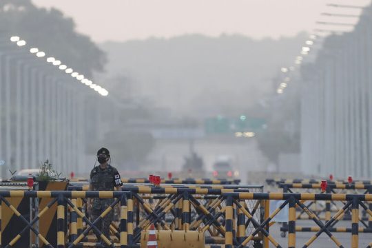 Καλά σκηνοθετημένη πρόκληση προς Σεούλ