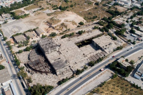 «Γαϊτανάκι» μεταξύ Μπακογιάννη και Ερασιτέχνη