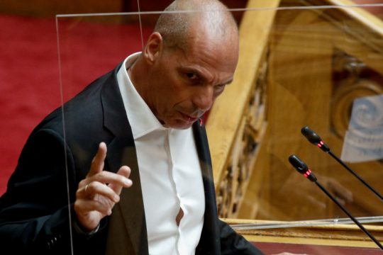 Κούρεμα, όχι αναστολή των χρεών