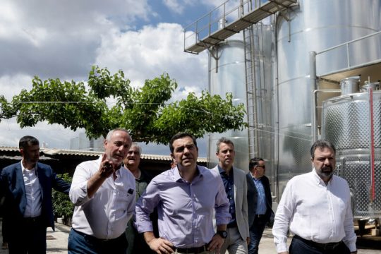 Αμεσα μέτρα στήριξης ζητεί ο Αλ. Τσίπρας