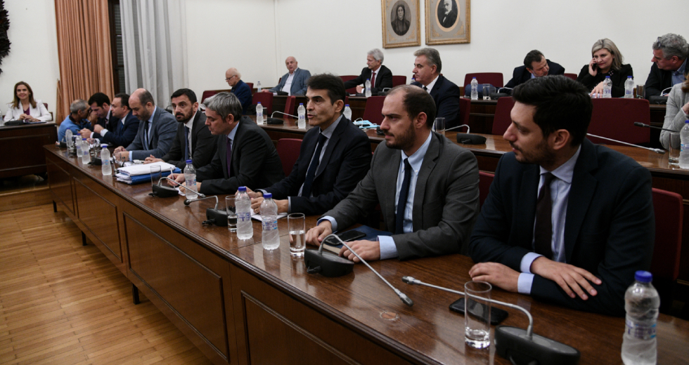 Μπούμερανγκ για την κυβέρνηση η γνωμοδότηση του Επιστημονικού Συμβουλίου της Βουλής