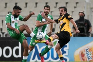 Χωρίς τα «βαρέα όπλα» έχει πρόβλημα