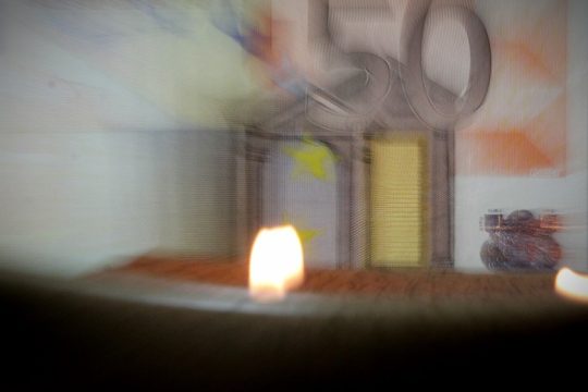 Εν συντομία