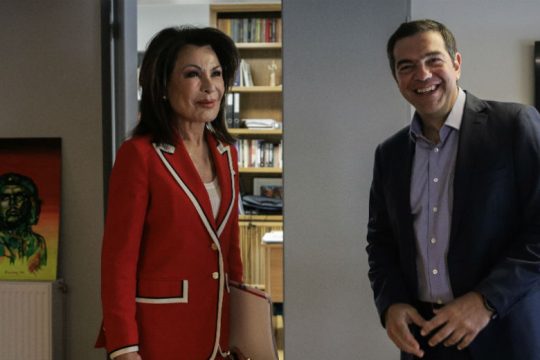 Συνάντηση Αγγελοπούλου-Τσίπρα για τη διοργάνωση εκδηλώσεων της «Ελλάδας 2021»