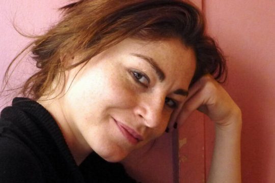 «Η Σίλβια Πλαθ με παρέσυρε σε μια δίνη και ένα χιούμορ εφιαλτικό»