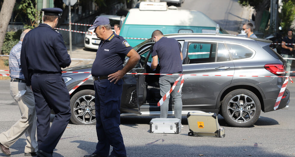 Σφίγγει ο κλοιός για το κύκλωμα της προστασίας