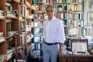 Η «Αγονη Γη» είναι ένα «ρυθμικό παράπονο» για το υπαρξιακό αδιέξοδο