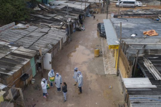 Ξεπέρασαν τα 2 εκατομμύρια τα κρούσματα στη Λατινική Αμερική