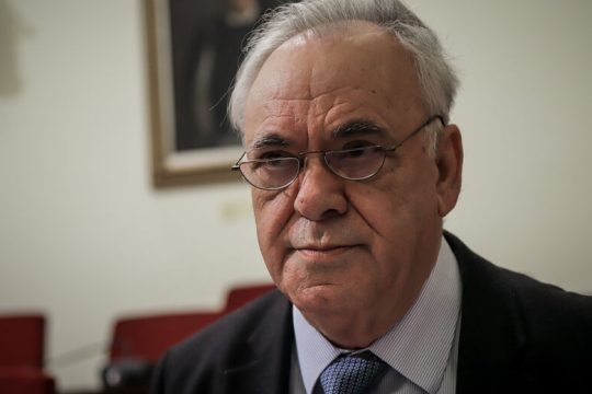 Ζητήματα αδιαφάνειας στις μικροπιστώσεις επισημαίνει ο ΣΥΡΙΖΑ