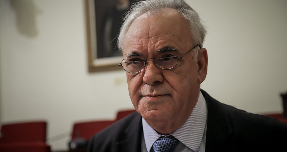 Ζητήματα αδιαφάνειας στις μικροπιστώσεις επισημαίνει ο ΣΥΡΙΖΑ