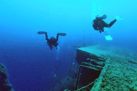 «Τα του Καίσαρος τω Καίσαρι» για τον αρχαιολογικό καταδυτικό τουρισμό