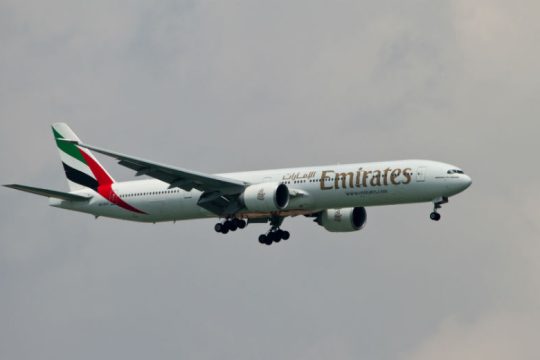 Χιλιάδες απολύσεις προσωπικού στην Emirates λόγω της κρίσης του κορονοϊού