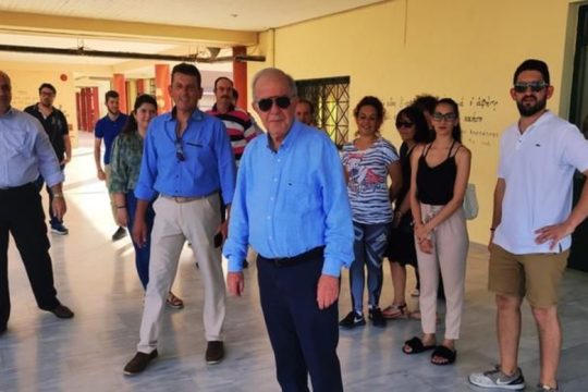 Ο Δήμος Ηρακλείου τίμησε τους εθελοντές καθηγητές του Κοινωνικού Φροντιστηρίου
