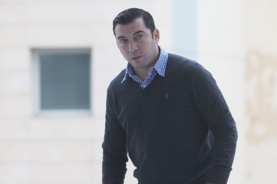 Συνηθίσαμε…