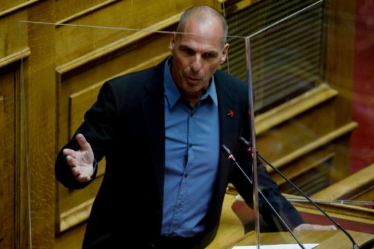«Το εκπαιδευτικό σύστημα γυρίζει στην εποχή της ΕΡΕ»