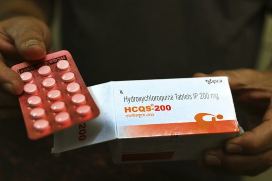 Αναιρεί την απόφασή του και επαναφέρει ο ΠΟΥ την υδροξυχλωροκίνη