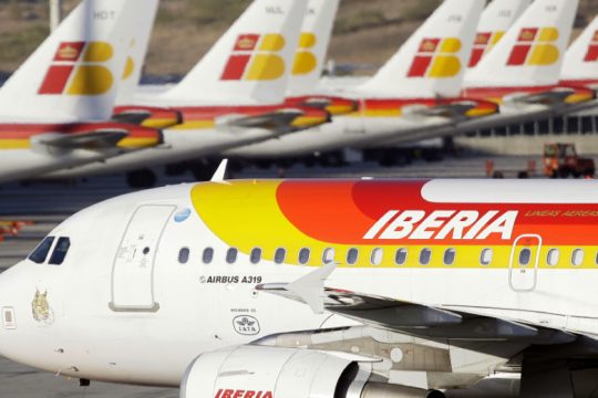 Παραλύουν τα ισπανικά αεροδρόμια το τριήμερο των Θεοφανίων