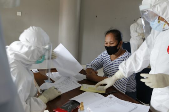 Πάνω από 7 εκατ. κρούσματα κορονοϊού παγκοσμίως, σχεδόν 400.000 οι θάνατοι