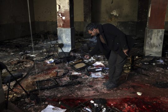 Τέσσερις νεκροί από έκρηξη σε τέμενος στην Καμπούλ