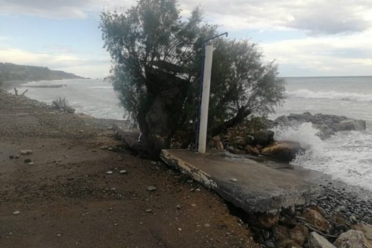 Ιεράπετρα: Μελέτη από το ΙΤΕ για τη διάβρωση των ακτών