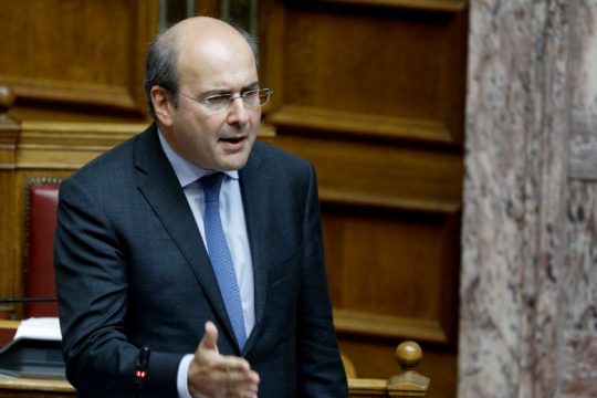 Έρχεται εθελουσία για 5.500 υπαλλήλους της ΔΕΗ