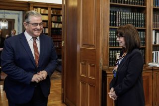 Συνάντηση Σακελλαροπούλου – Κουτσούμπα