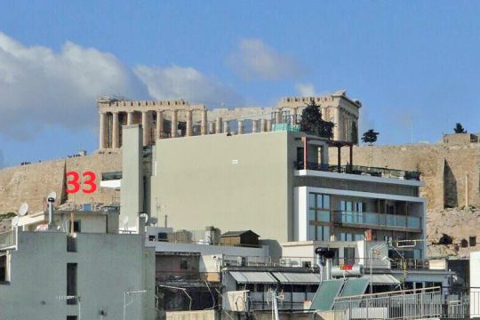 Στα… ύψη οι κυβερνητικές «ακροβασίες» γύρω από την Ακρόπολη
