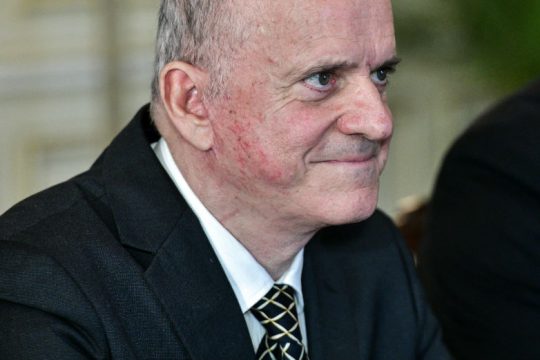 Το επιτελικό κράτος είναι γυμνό