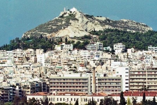 Ψηλά στον Λυκαβηττό