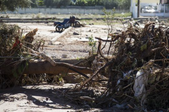 Ευθ. Λέκκας: Άναρχη δόμηση και ραγδαία βροχή οι αιτίες της τραγωδίας στη Μάνδρα