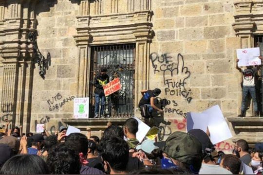 Οργή για τη δολοφονία του Τζιοβάνι Λόπεζ από αστυνομικούς στο Μεξικό