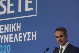 Εκκλήσεις και υποσχέσεις για τον τουρισμό