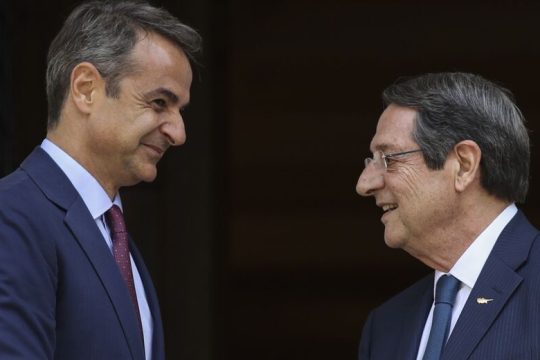 Αθήνα και Λευκωσία χωρίς στρατηγική