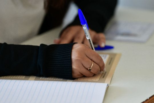 Τα θέματα που κλήθηκαν να γράψουν στα Νέα Ελληνικά οι υποψήφιοι των ΕΠΑΛ