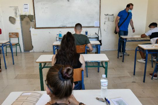 Τα θέματα των Πανελλαδικών σε Αρχαία Ελληνικά και Μαθηματικά