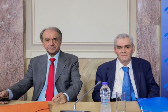 «Εγκληματική συμμορία» ξεπλένει τα σκάνδαλα…