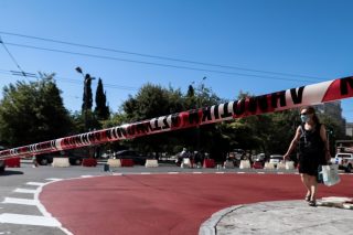 Ελα στην παρέα μας να σε γιουχαΐσω