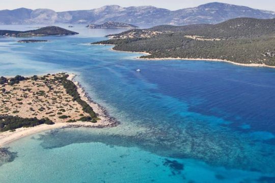 Στις διακοπές… περνάμε απέναντι!