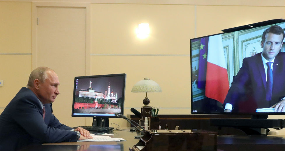 Γαλλορωσική προσέγγιση μέσω Λιβύης