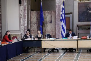 Ενα έγγραφο «μιλά» μέσα από το συρτάρι της επιτροπής
