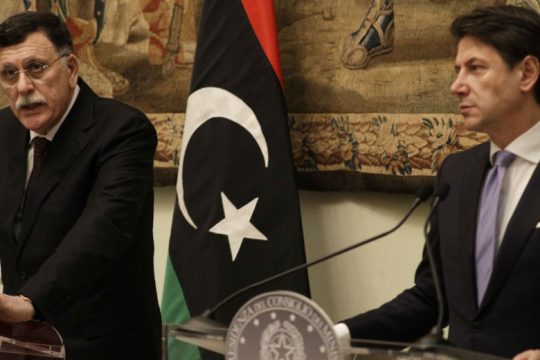 Μπίζνες στη Λιβύη του Σάρατζ