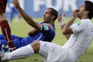 Η FIFA έδειξε τα… δόντια της