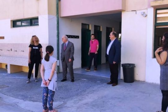 Κρήτη: Επιστροφή στα θρανία για μαθητές της Πρωτοβάθμιας Εκπαίδευσης